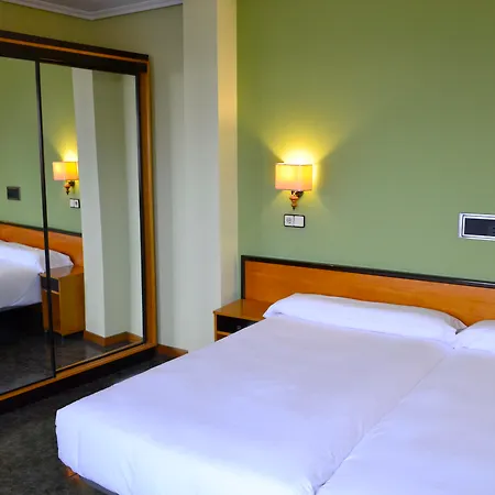 Hotel Alda Pasaje 3*