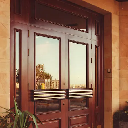 Alda Pasaje Szálloda Gijón