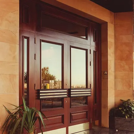 Ξενοδοχείο Alda Pasaje 3*