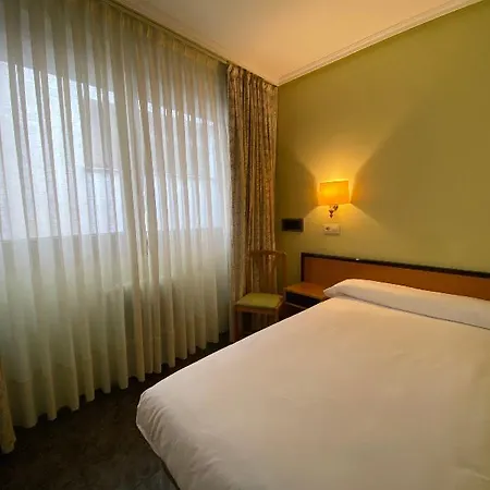 Alda Pasaje Ξενοδοχείο Χιχόν