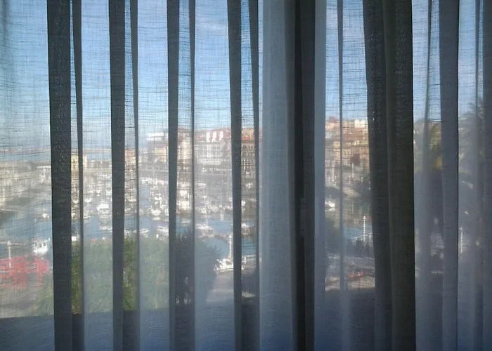 Hotel Alda Pasaje 3*